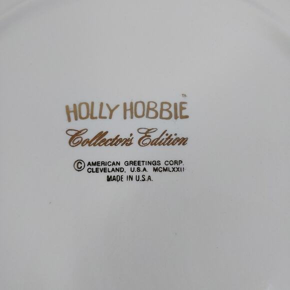 Vintage Collectors Edition Holly Hobbie Ceramic Plate 10.5" - Picture 5 of 6
